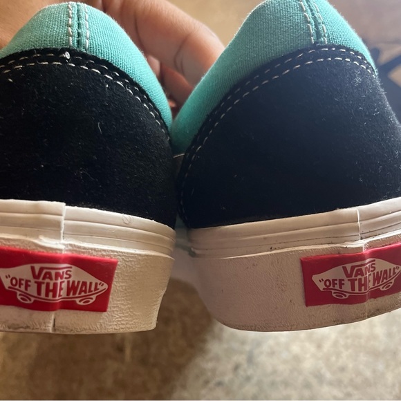 Vans retro shoe. Women’s-10.0 & Mens-8.5 - Picture 4 of 4